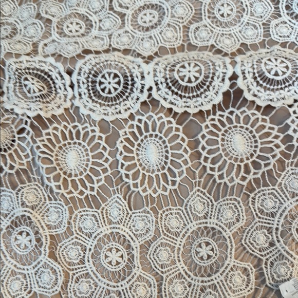 Eliza J Ivory Crochet Lace Dress – Size 14 – Excellent Condition - Picture 10 of 10